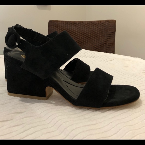 Shoes - NWOT ISOLA shoes, size 7 1/2